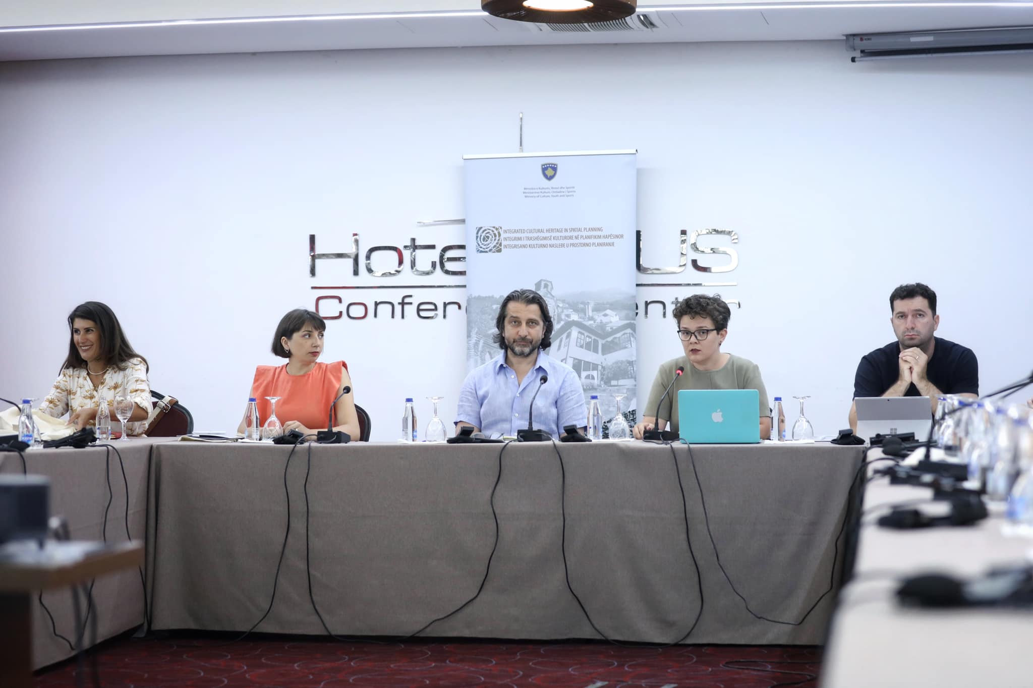 Održan je prvi sastanak mandatne radne grupe za izradu studije izvodljivosti i plana upravljanja za istorijski centar Prištine