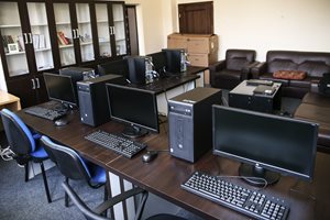 Municipal Department of Education has supplied 28 schools with technological equipment