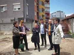 Počela je izgradnja sportskih terena i renoviranje školskih dvorišta u Prištini